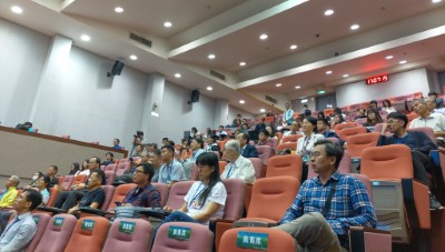 研討會接近尾聲來賓仍專注聽講